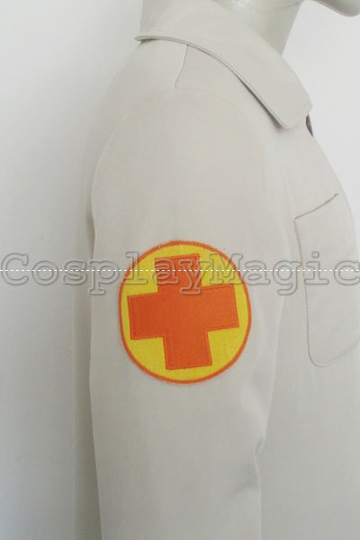 Team Fortress 2 Medic Cosplay - Image 4