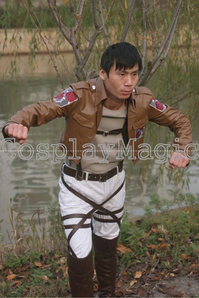 Attack on Titan Garrison Regiment Hannes Cosplay - Image 9