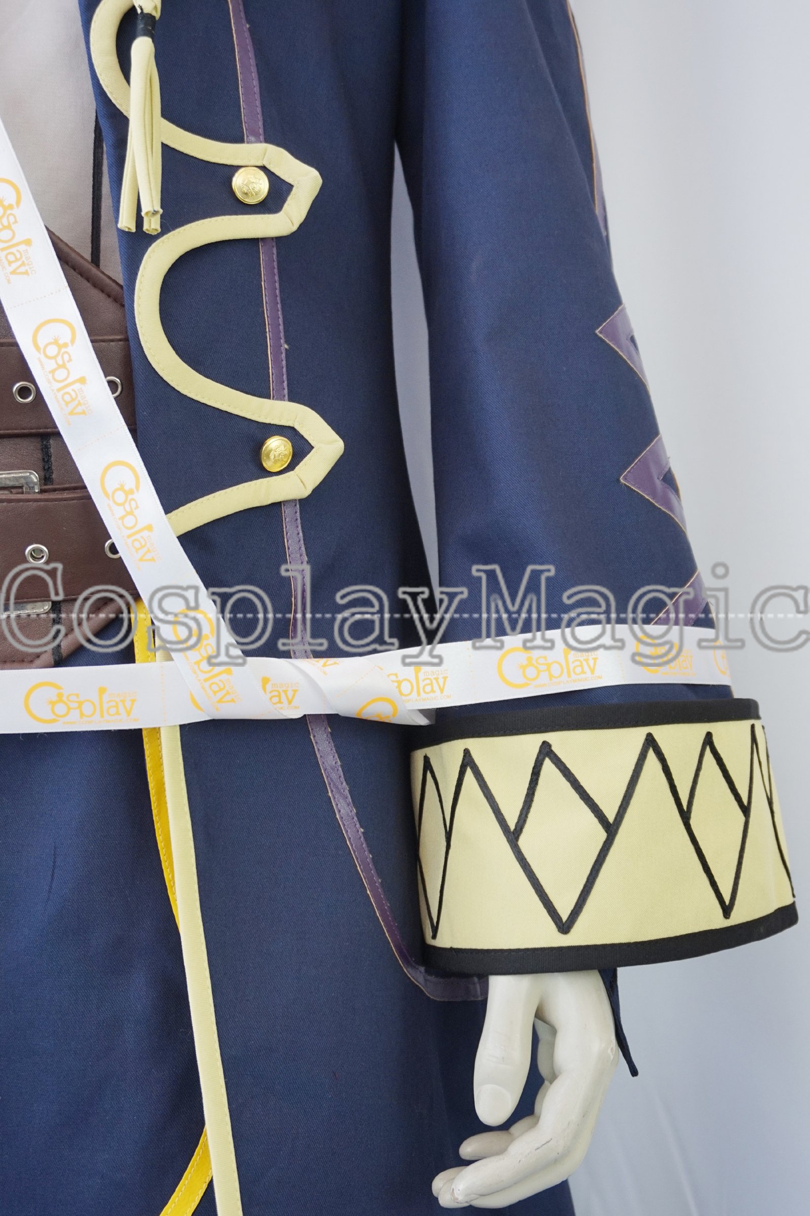 Fire Emblem: Awakening Male Robin Cosplay - Image 16