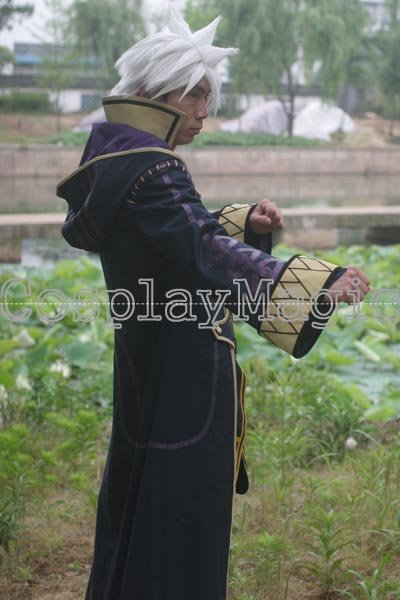 Fire Emblem: Awakening Male Robin Cosplay - Image 7