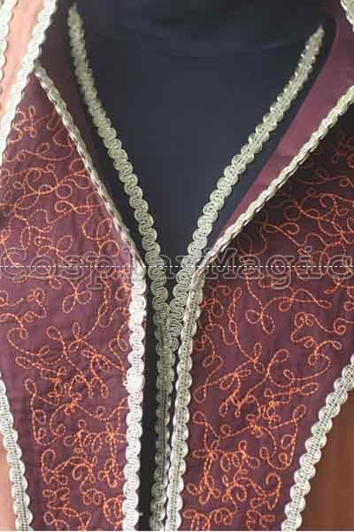 Assassin's Creed: Revelations Ottoman Jester Dulcamara Cosplay - Image 11