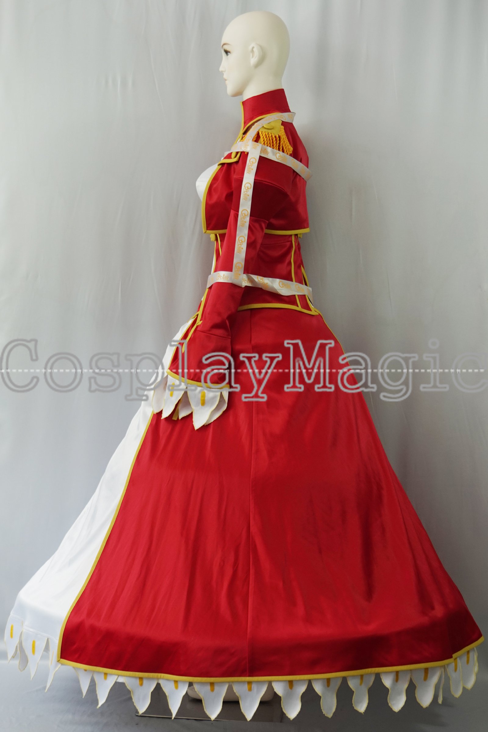 Fate/Extra: Last Encore Saber Cosplay - Image 5