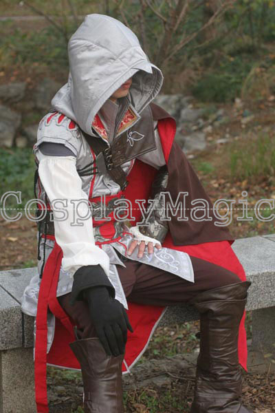 Assassin's Creed II Ezio Cosplay Costume - Cosrea Cosplay