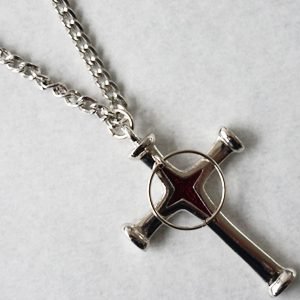 Bleach Uryuu Ishida Quincy Cross Necklace