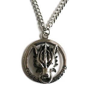 Final Fantasy VII 7 Cloud Strife Wolf Necklace