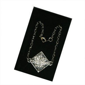 Vampire Knight Kurosu Yuuki Bracelet