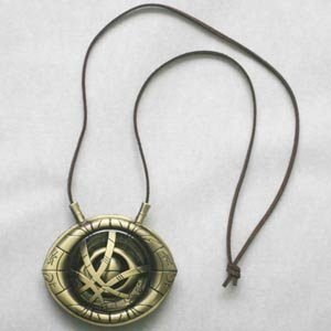Doctor Strange Eye Of Agamotto Necklace