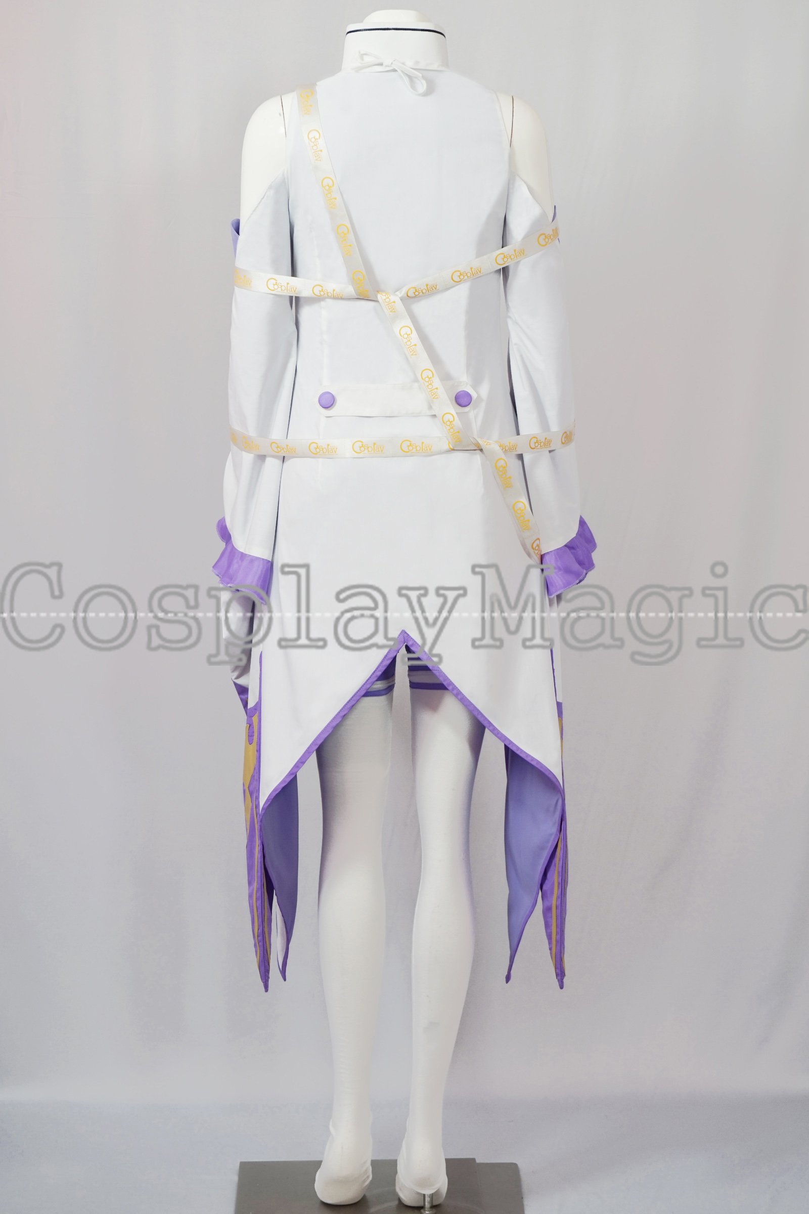 Re: Zero Emilia Cosplay - Image 3