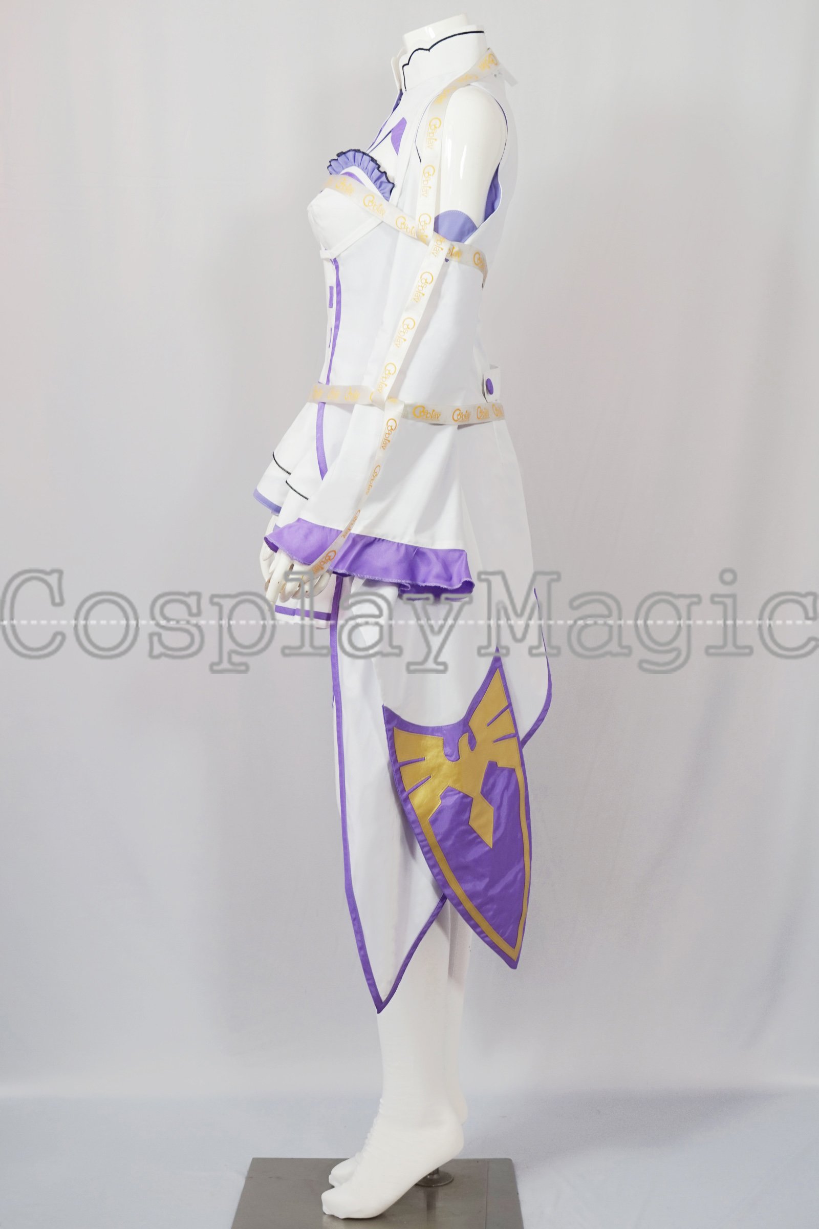 Re: Zero Emilia Cosplay - Image 4
