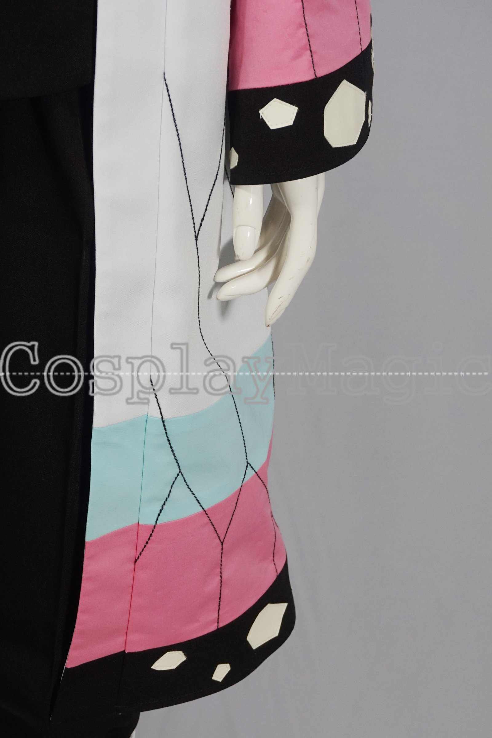 Demon Slayer: Kimetsu no Yaiba Shinobu Kocho Cosplay Costume - Image 13