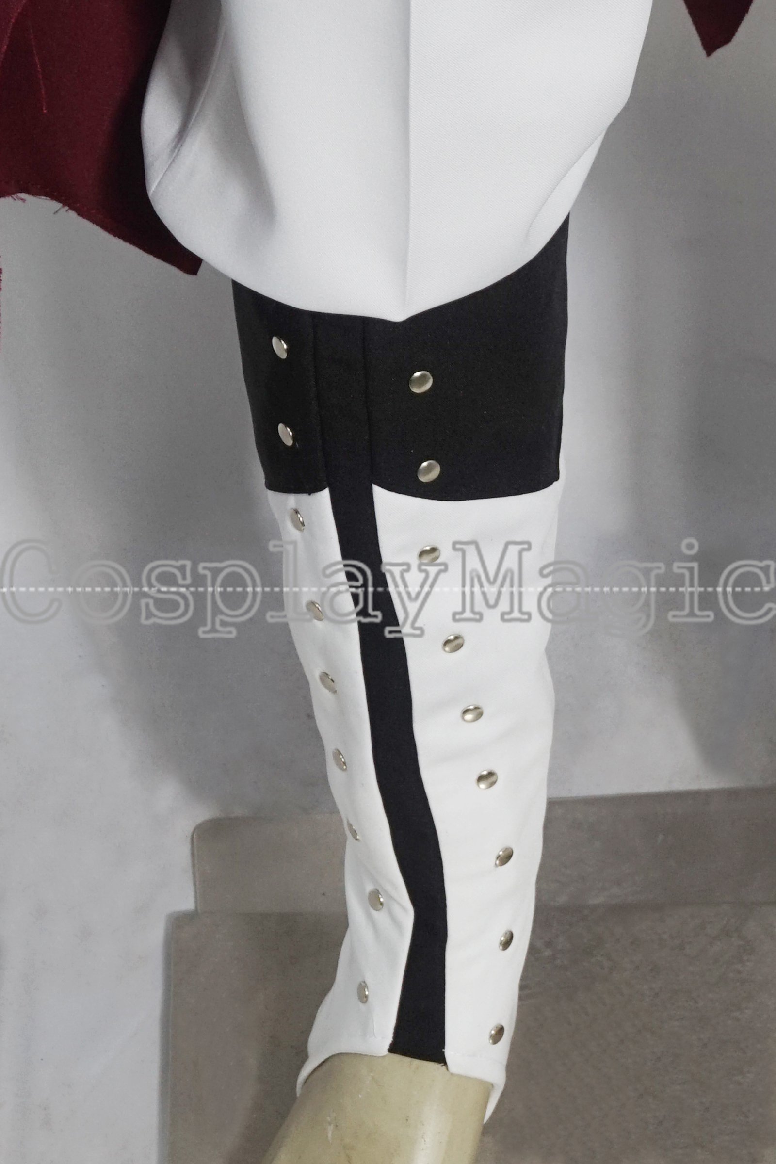Bleach Yhwach Cosplay Costume - Image 10