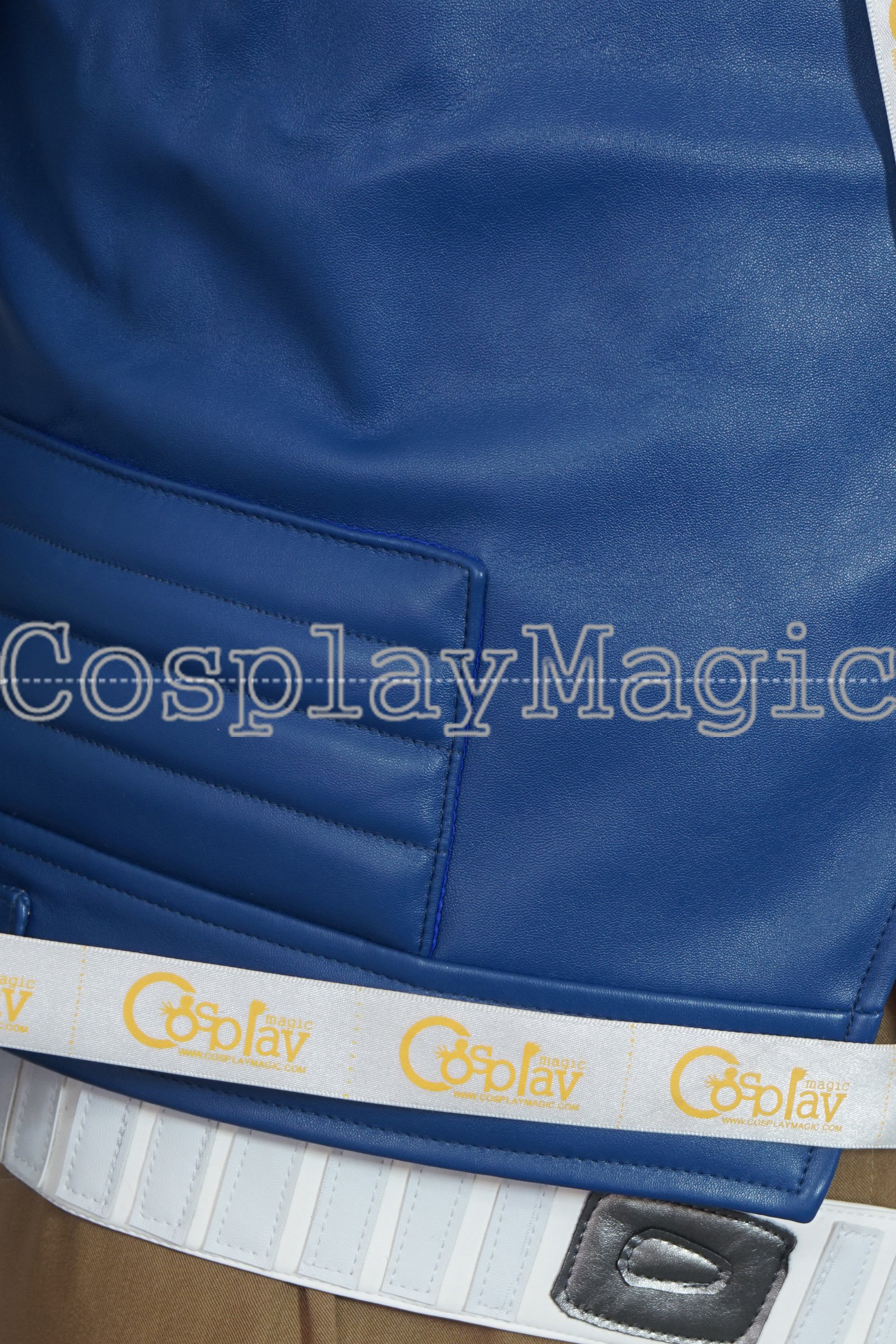 Star Wars Jedi: Survivor Cal Kestis Cosplay Costume - Image 9
